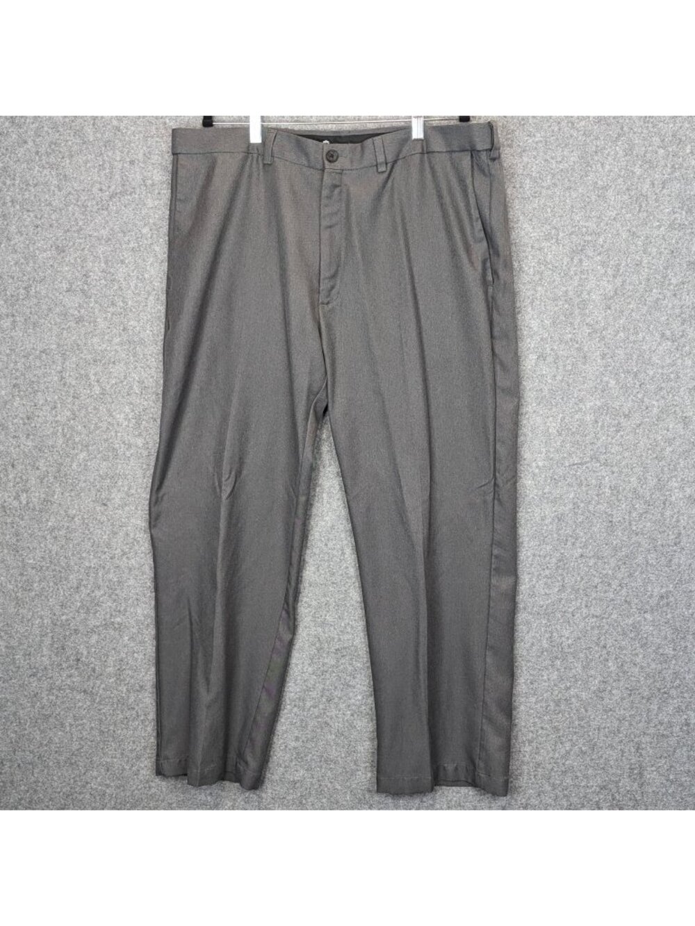 Haggar Cool 18 Dress Pants Mens 40x30 Gray Classic Fit Flat Front